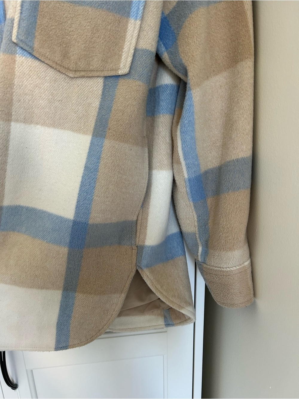 H&M Plaid Shacket - Picture 4 of 5